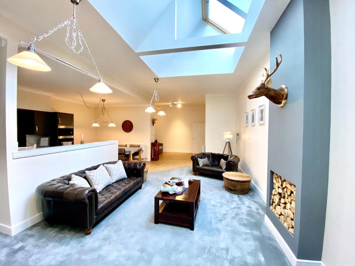 Serviced Accommodation Moray Lesmurdie House, Elgin - Free Parking, Free Wifi Esterno foto
