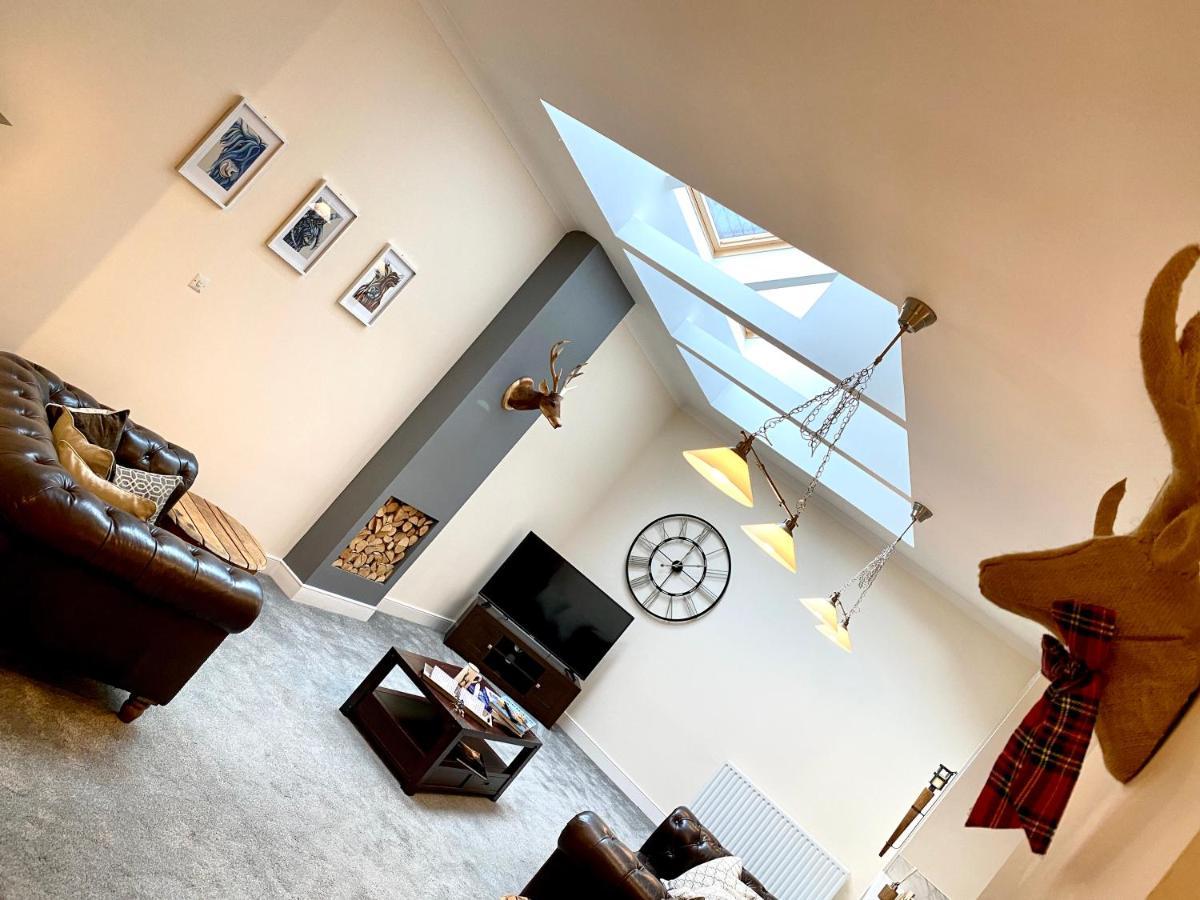 Serviced Accommodation Moray Lesmurdie House, Elgin - Free Parking, Free Wifi Esterno foto