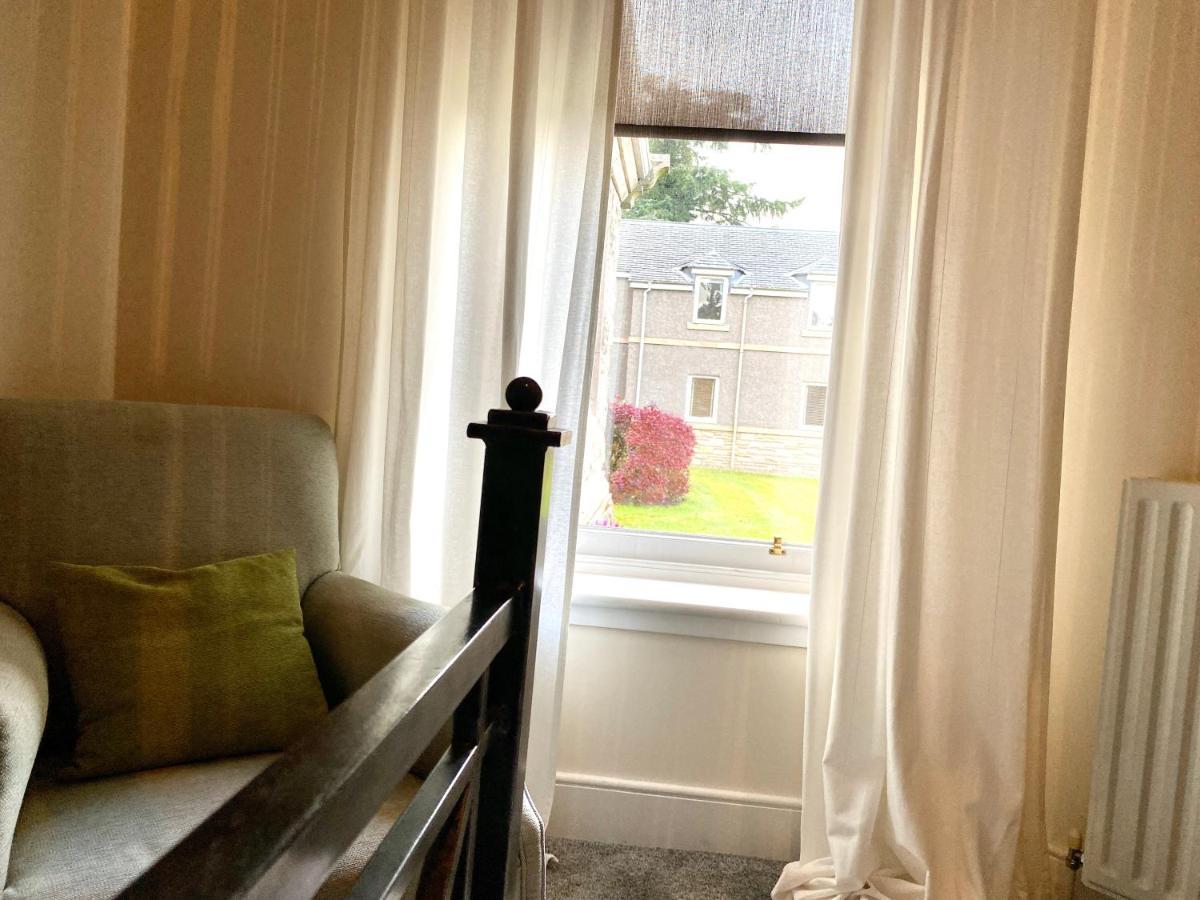 Serviced Accommodation Moray Lesmurdie House, Elgin - Free Parking, Free Wifi Esterno foto