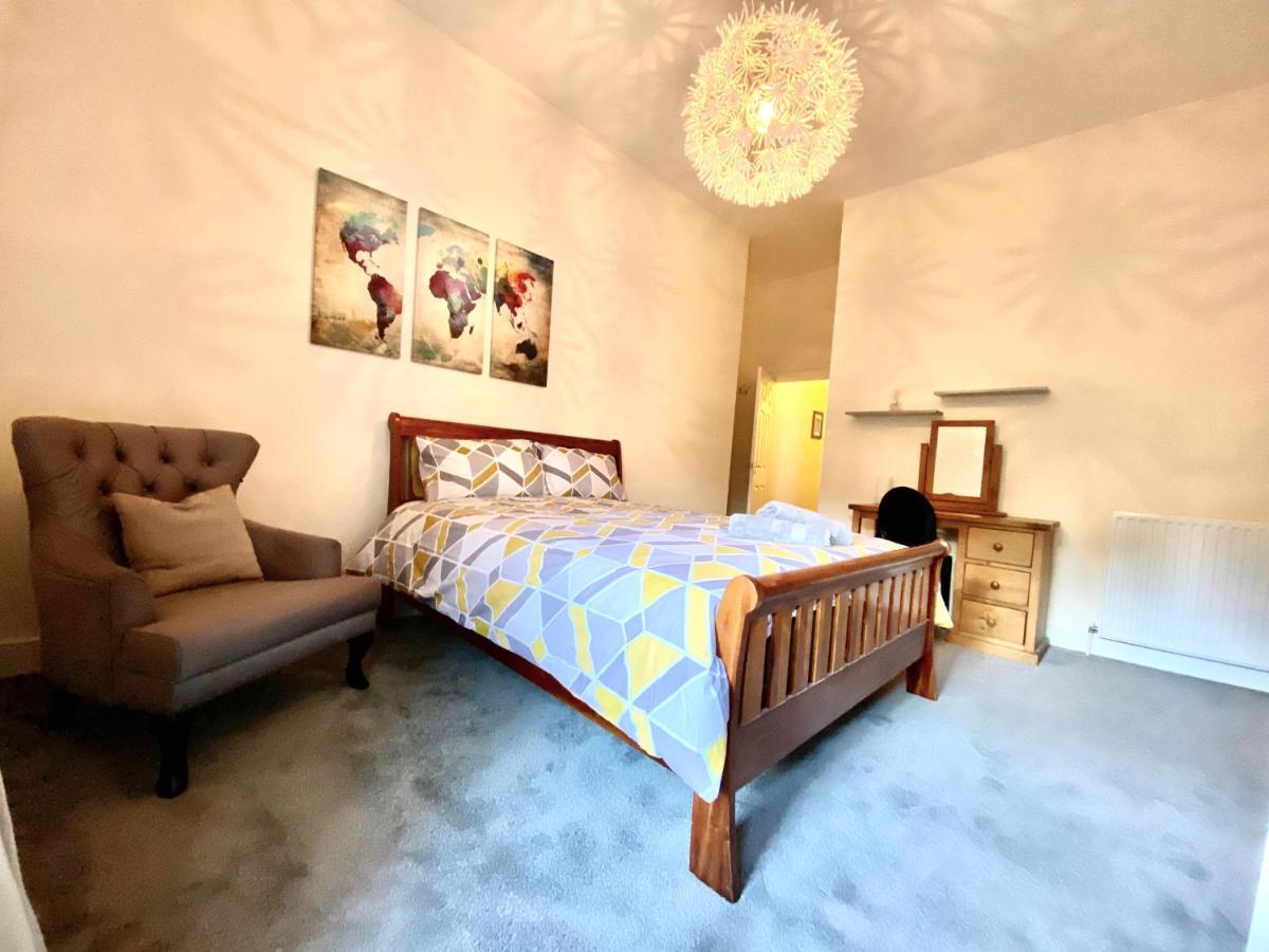 Serviced Accommodation Moray Lesmurdie House, Elgin - Free Parking, Free Wifi Esterno foto
