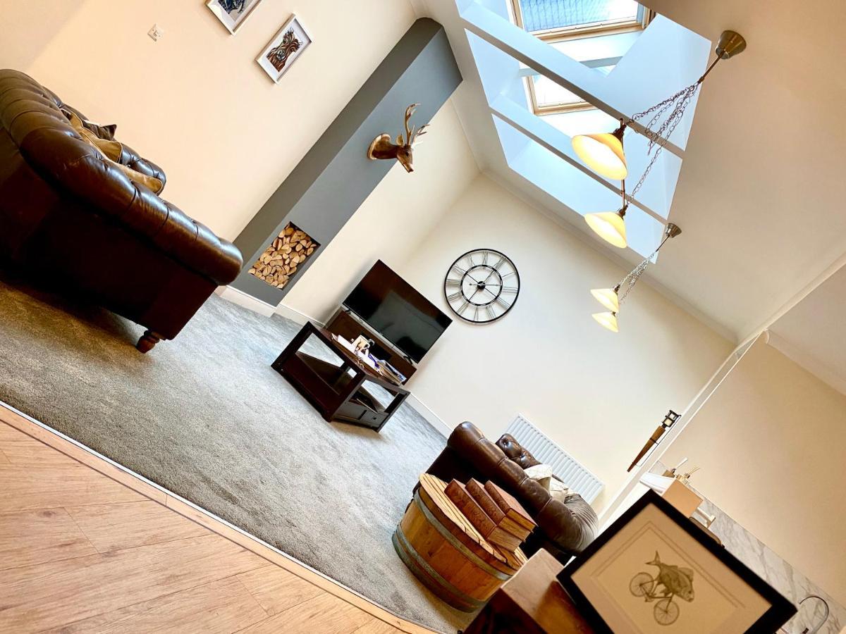 Serviced Accommodation Moray Lesmurdie House, Elgin - Free Parking, Free Wifi Esterno foto