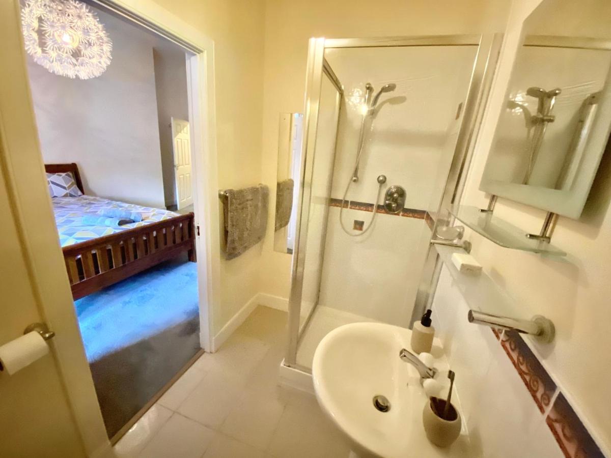 Serviced Accommodation Moray Lesmurdie House, Elgin - Free Parking, Free Wifi Esterno foto