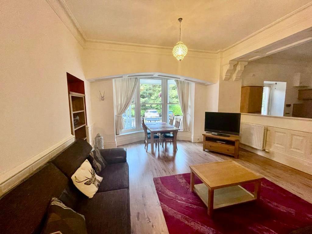Serviced Accommodation Moray Lesmurdie House, Elgin - Free Parking, Free Wifi Esterno foto