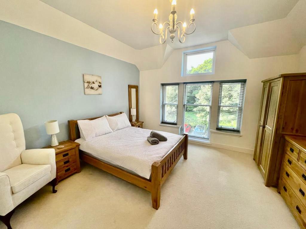 Serviced Accommodation Moray Lesmurdie House, Elgin - Free Parking, Free Wifi Esterno foto