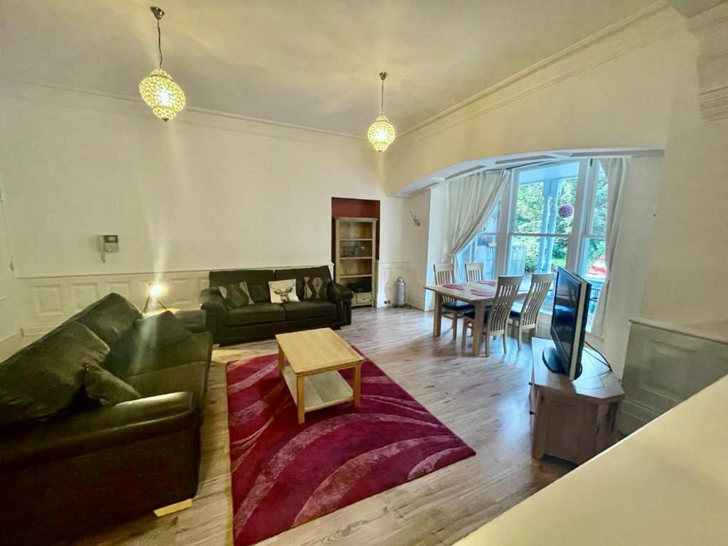 Serviced Accommodation Moray Lesmurdie House, Elgin - Free Parking, Free Wifi Esterno foto